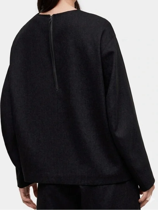 ARITZIA Babaton 1-01 Palermo Wool Cashmere Top Black Oversized Minimalist Blouse - Picture 2 of 11